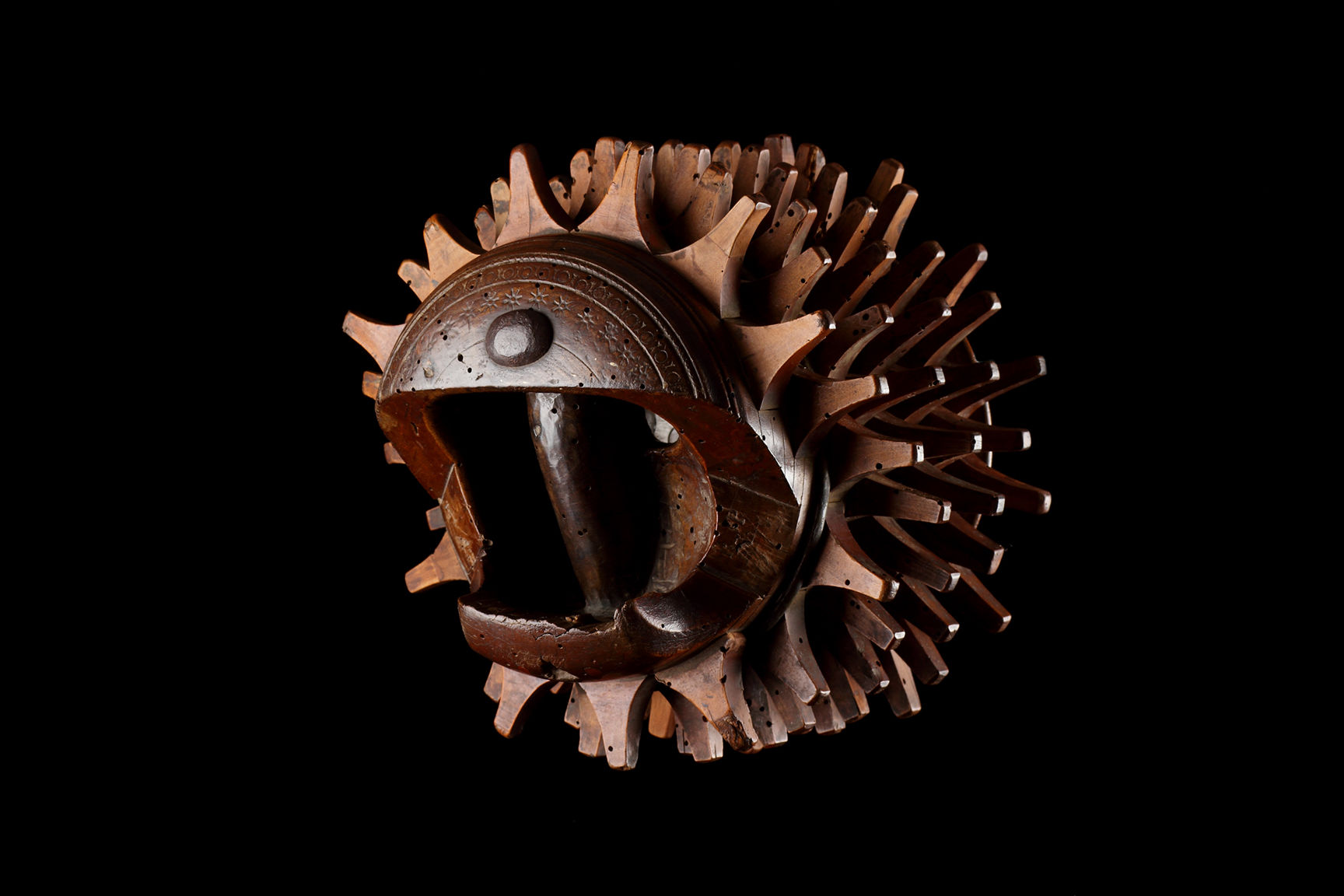 Rare Example of a Northern Italian Carved Walnut ‘Braccia’ used for ‘Pallone Col Bracciale’